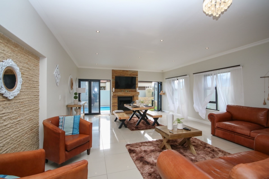 3 Bedroom Property for Sale in Fairview Golf Estate Western Cape